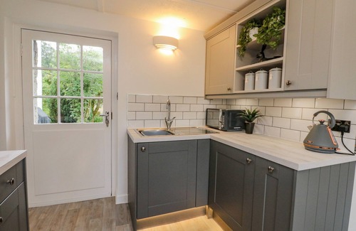 Lochearnhead House | Explore Inglis Nook Cottage in Beautiful Balquhidder