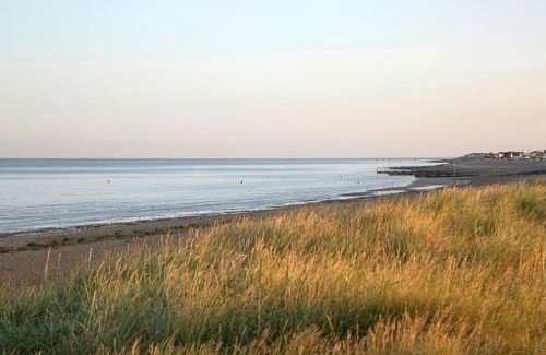 Ingoldisthorpe House | Family-Friendly Ingol Lodge 2: Your Ideal Getaway