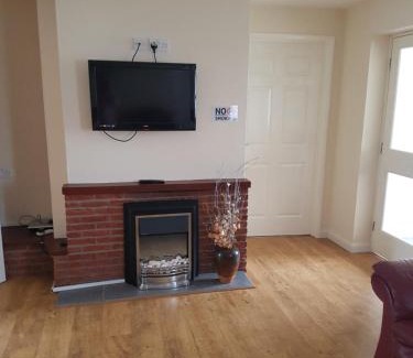Skegness House | Discover Ingoldale House: 4-Star Family-Friendly Retreat