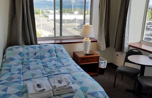 Fairview Hotel | Comfortable Stay at Ingra House Hotel with Family-Friendly Amenities