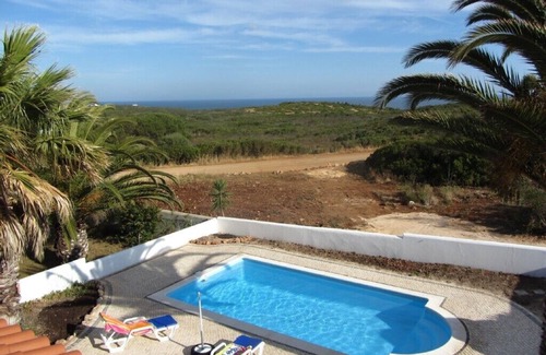 Vila do Bispo House | Experience Ingrina Sol: Oceanfront Stay with Pool & Spa