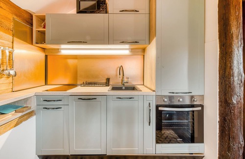 Pile Apartment | Top-Rated Inheritance Suite in Dubrovnik with Breakfast