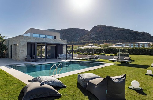 Katochori Villa | Beachside Villa with Private Pool & Playroom - Rated 10/10