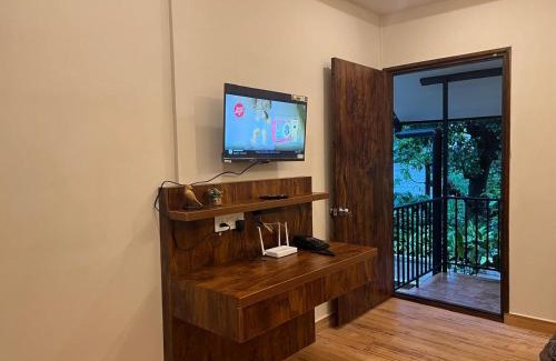 Virajpet Resort | Seaside Serenity at Inika: Pool, Oceanfront Views Await