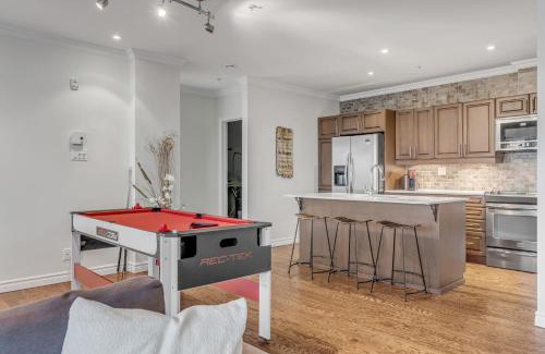 Boischatel Apartment | Experience Comfort at Initial Panorama, Chutes Montmorency