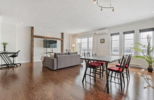 Boischatel Apartment | Experience Comfort at Initial Panorama, Chutes Montmorency