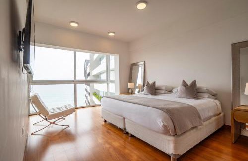 Santa Cruz Apartment | Oceanfront InkaHuset Miraflores with Breakfast & Views