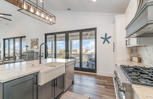 Inlet Harbour House | Modern Inlet Pearl: Oceanfront Escape with Private Pool