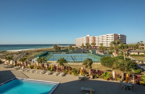 Holiday Isle Condo | Oceanfront Inlet Reef 209: 4-Star Condo with Pool & Spa
