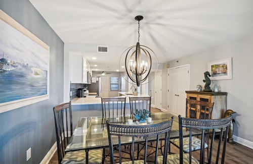 Holiday Isle Condo | Oceanfront Inlet Reef 210: Pet-Friendly Condo Retreat