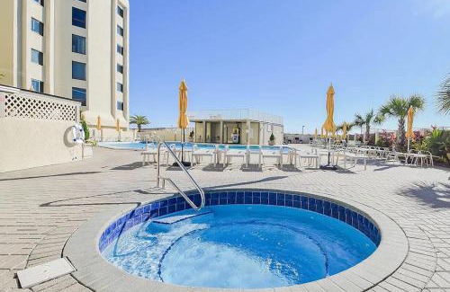 Holiday Isle Apartment | Experience Inlet Reef 619 with Pool & Family Amenities