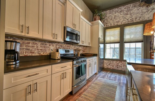 Murrells Inlet House | Oceanfront Inlet Summer Townhome with Ocean View Amenities