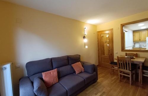 Benasque Apartment | Family-Friendly InmoCyma Montañas mágicas in Benasque