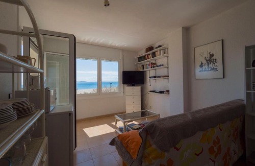 Santa Margarida Apartment | Oasis A2: Oceanfront Retreat with 9/10 Guest Rating