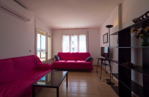 Santa Margarida Apartment | Oceanfront Escape at InmoSantos Oasis F3 - Rated 10/10