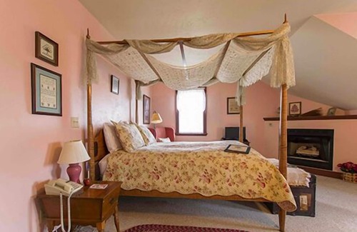 Gettysburg Hotel | Discover Inn At Herr Ridge: Rated 9.4, Pool & Spa Amenities
