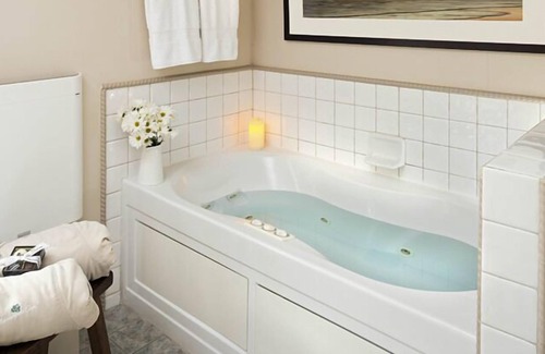 Rock Hall Bed & Breakfast | Explore the Inn at Huntingfield Creek: Rated 10/10 Stay