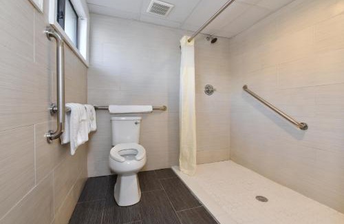 Jericho Hotel | Discover Inn At Jericho: Family-Friendly and Accessible Stay