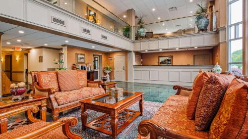 Mendenhall Hotel | Top-Rated Inn at Mendehall: Family-Friendly and Accessible
