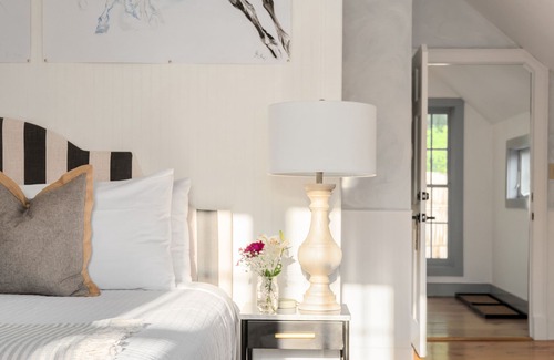 East Chatham Bed & Breakfast | Eco-Friendly Inn at Silver Maple Farm - Guest Rated 9.8/10