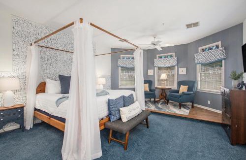 South Haven Bed & Breakfast | Experience Inn at the Park Bed and Breakfast: Oceanfront Bliss