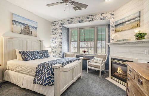 South Haven Bed & Breakfast | Ocean View Inn At the Park - Guest Rated 10/10