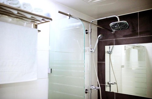 Gyeongju House | Accessible Inn Gyeongju Guest House with High Ratings