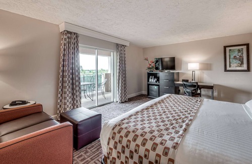 Park Shore Hotel | Relax at the Inn of Naples: Pool, Spa & Family Friendly