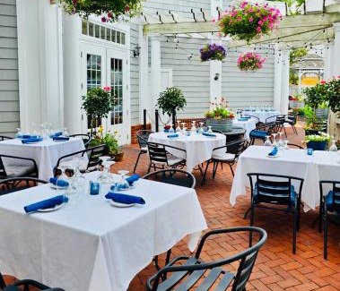 Manasquan Hotel | Elegant Stay at Inn on Main Hotel with Top-Rated Dining