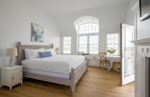 Harwich Port Resort | Exceptional Oceanview Retreat at Inn on the Beach