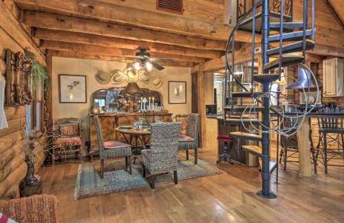 Wimberley House | Family Cabin Retreat with Hot Tub & Fire Pit – 10/10 Rated