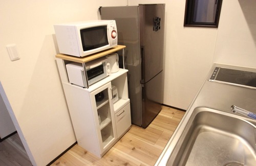 Otsu Hotel | Cozy Inn with Kitchen and Laundry in Otsu, Shiga