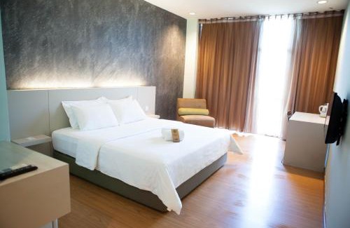 Bintulu Hotel | Accessible Family Getaway at Inn86 with Great Reviews