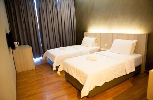 Bintulu Hotel | Accessible Family Getaway at Inn86 with Great Reviews