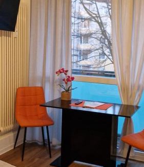 Seevorstadt Apartment | Central Apartment with Family-Friendly Amenities