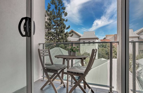 Spring Hill Apartment | Discover an Inner City Gem Near St Andrews Hospital