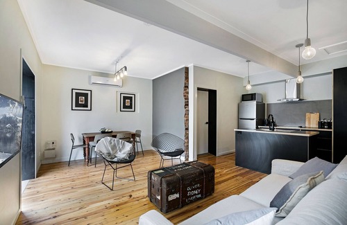Toowoomba Apartment | Stylish Inner City Two-Bedroom Apartment with Spa & Hot Tub