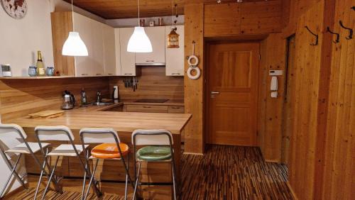 Innerkrems Apartment | Family-Friendly Apartment Mateja for Your Next Getaway