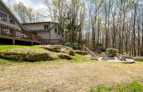 Oakland House | Innisfree: Ideal Family Escape with Pet-Friendly Amenities
