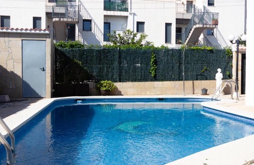 Costa Dorada Villa | Family-Friendly Casa with Pool Steps from Ham II Beach
