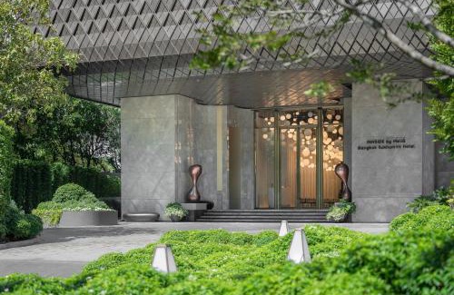 Sukhumvit Hotel | Pet-Friendly INNSiDE by Meliá Bangkok Sukhumvit Awaits