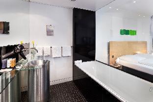 Loerick Hotel | Pet-Friendly Comfort at INNSiDE by Meliá Düsseldorf Seestern