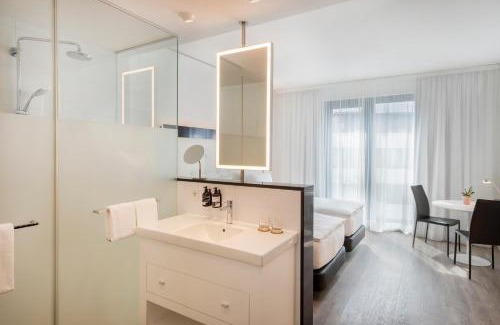 Ostend Hotel | Modern INNSiDE by Meliá Frankfurt Ostend with Great Amenities
