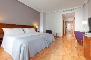 Centro Hotel | Explore INNSIDE by Meliá Madrid Gran Vía: Pet-Friendly Stay