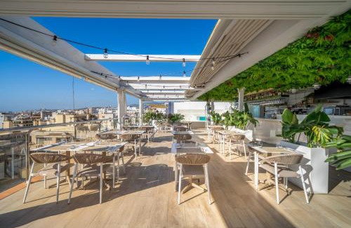 Placa dels Patins Hotel | Elegant INNSiDE by Meliá Palma Center with Pool & Spa