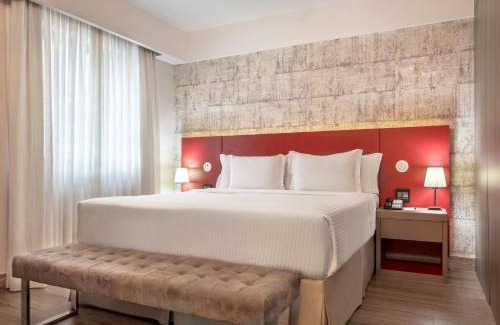 Higienopolis Hotel | Elegant São Paulo Higienópolis with Pool & Ocean View