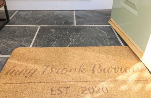 Camelford House | Remarkable Inny Brook Burrow: Pet-Friendly Retreat