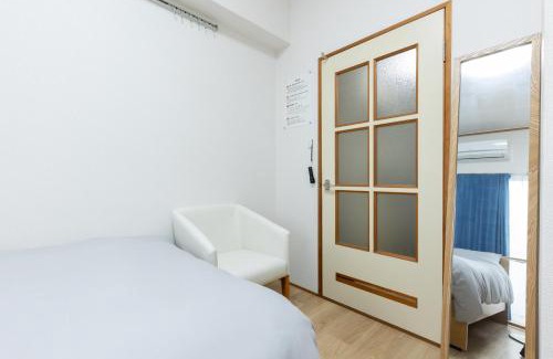 Nishi Ward Apartment | Convenient Stay Near Shiniguchi Station & World Heritage Site
