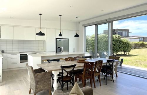 Omaha House | Explore Private Beachfront Bliss with Ocean View Amenities