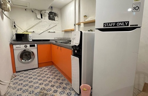 Jongno House | Discover Insadong R Guesthouse: Family-Friendly Comfort